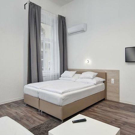 Heart Of Downtown Apartment Budapeste Exterior foto