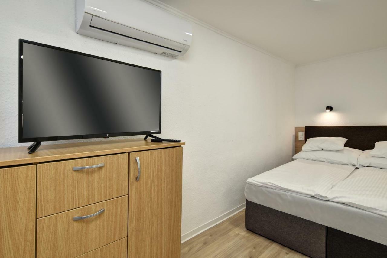 Heart Of Downtown Apartment Budapeste Exterior foto