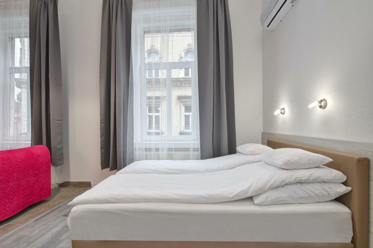 Heart Of Downtown Apartment Budapeste Exterior foto