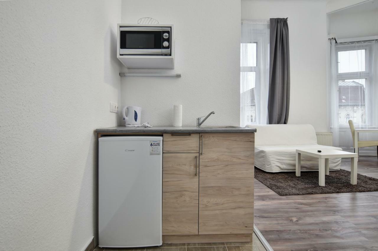 Heart Of Downtown Apartment Budapeste Exterior foto