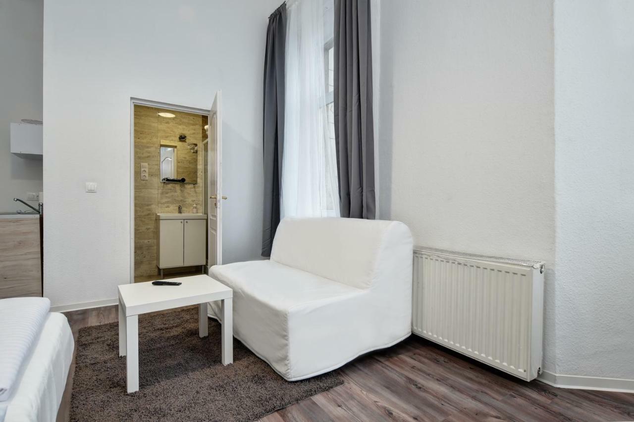 Heart Of Downtown Apartment Budapeste Exterior foto