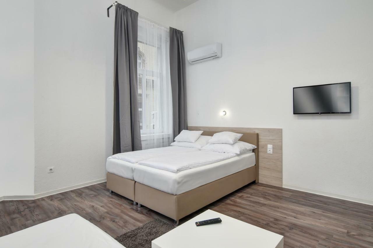 Heart Of Downtown Apartment Budapeste Exterior foto