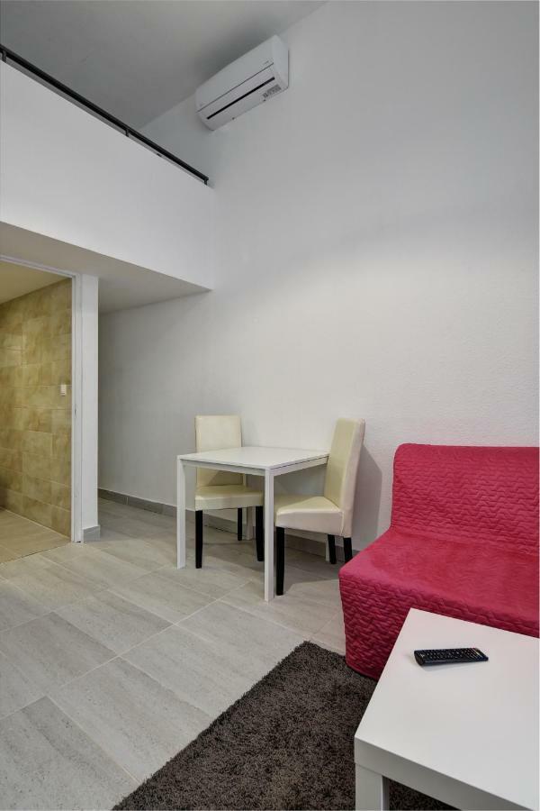 Heart Of Downtown Apartment Budapeste Exterior foto